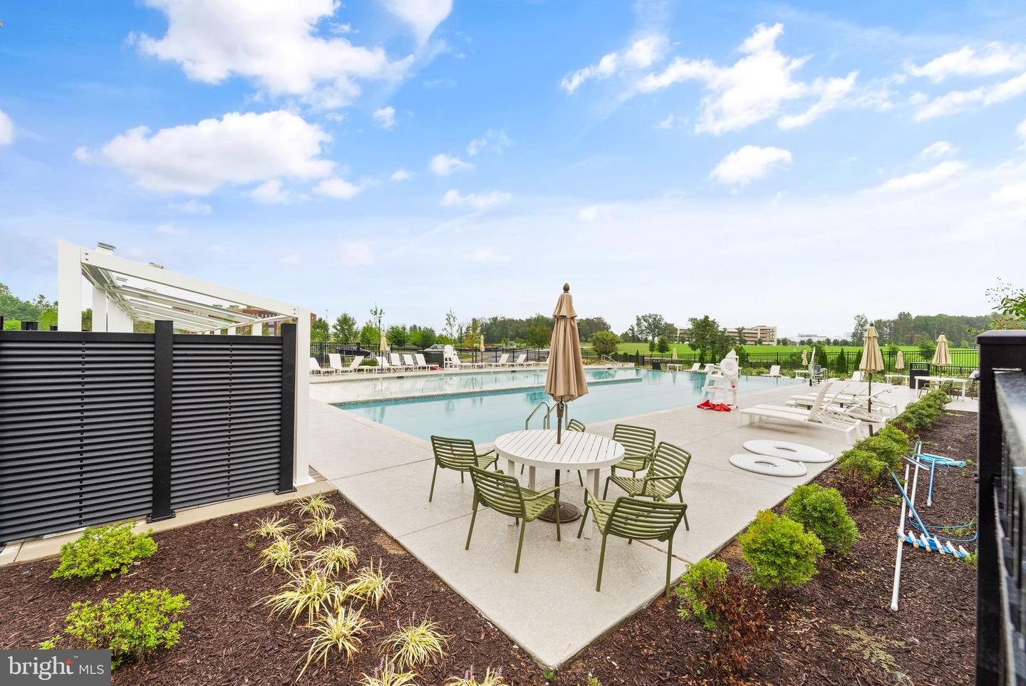 43443 CROSON LN #400, ASHBURN, Virginia 20148, 3 Bedrooms Bedrooms, ,2 BathroomsBathrooms,Residential,For sale,43443 CROSON LN #400,VALO2098264 MLS # VALO2098264