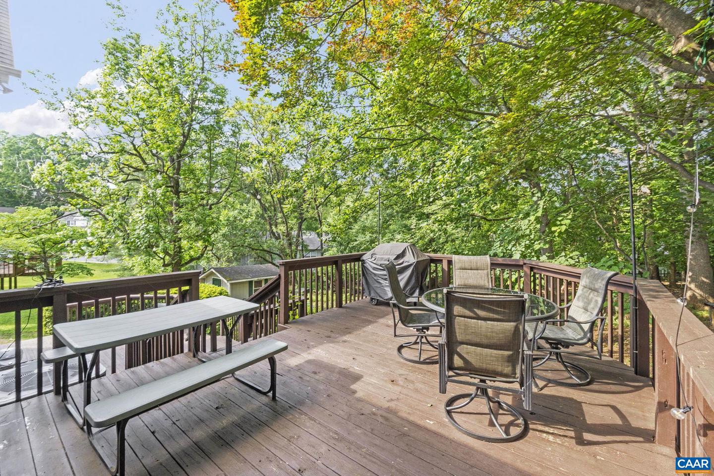 676 VICTORIAN CT, CHARLOTTESVILLE, Virginia 22901, 4 Bedrooms Bedrooms, ,2 BathroomsBathrooms,Residential,For sale,676 VICTORIAN CT,665109 MLS # 665109