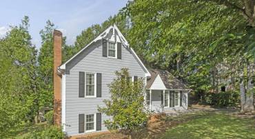 676 VICTORIAN CT, CHARLOTTESVILLE, Virginia 22901, 4 Bedrooms Bedrooms, ,2 BathroomsBathrooms,Residential,For sale,676 VICTORIAN CT,665109 MLS # 665109