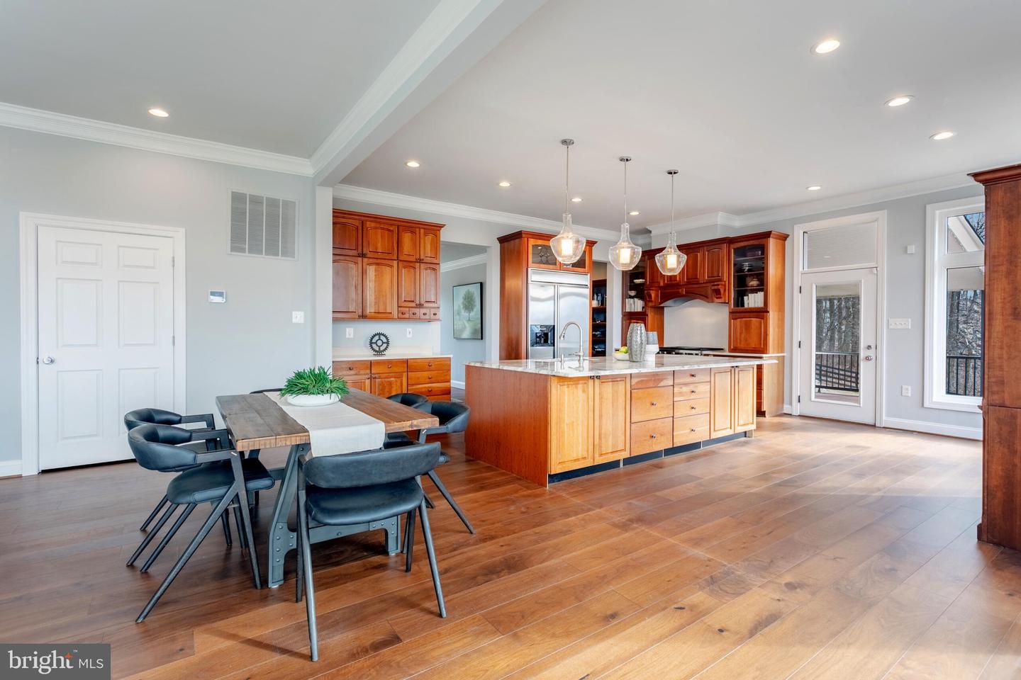 14812 MANOR VIEW, HILLSBORO, Virginia 20132, 4 Bedrooms Bedrooms, ,3 BathroomsBathrooms,Residential,For sale,14812 MANOR VIEW,VALO2098280 MLS # VALO2098280