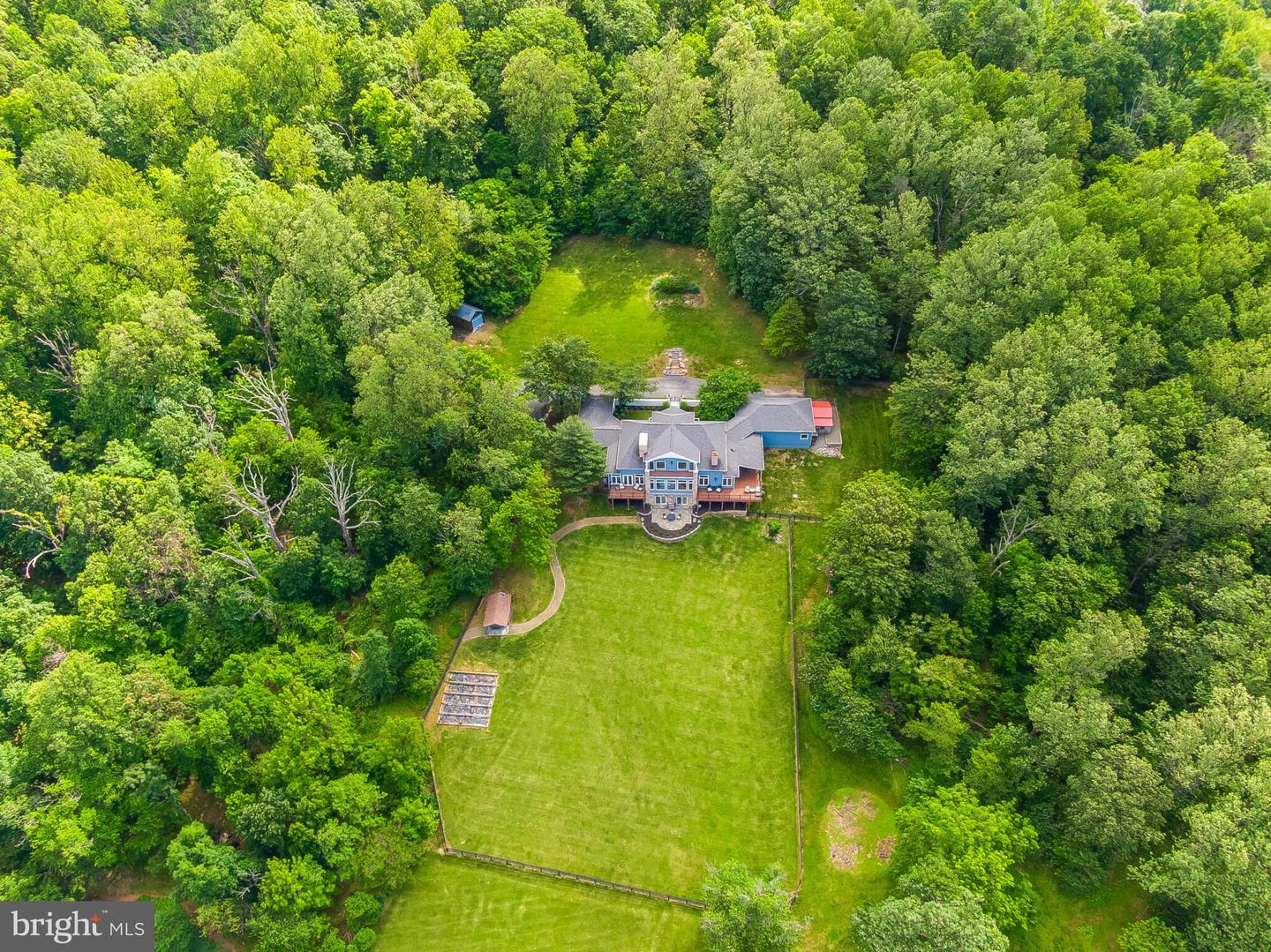 14812 MANOR VIEW, HILLSBORO, Virginia 20132, 4 Bedrooms Bedrooms, ,3 BathroomsBathrooms,Residential,For sale,14812 MANOR VIEW,VALO2098280 MLS # VALO2098280