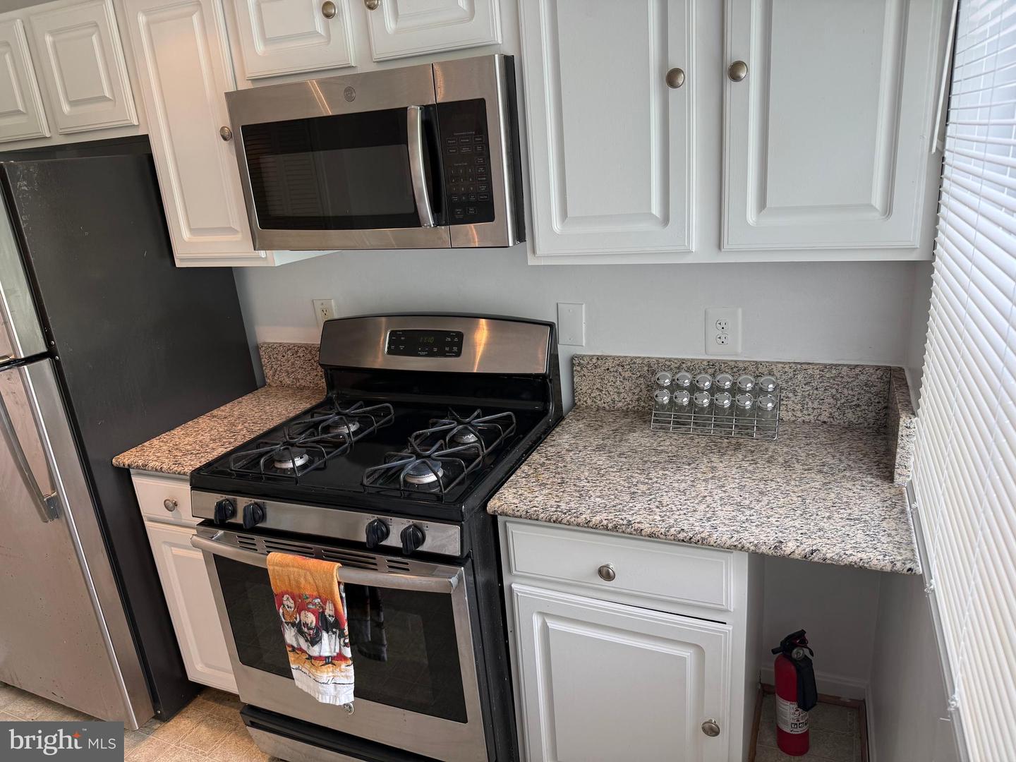 4212 BENNING RD NE #6, WASHINGTON, District Of Columbia 20019, 2 Bedrooms Bedrooms, ,1 BathroomBathrooms,Residential,For sale,4212 BENNING RD NE #6,DCDC2203142 MLS # DCDC2203142