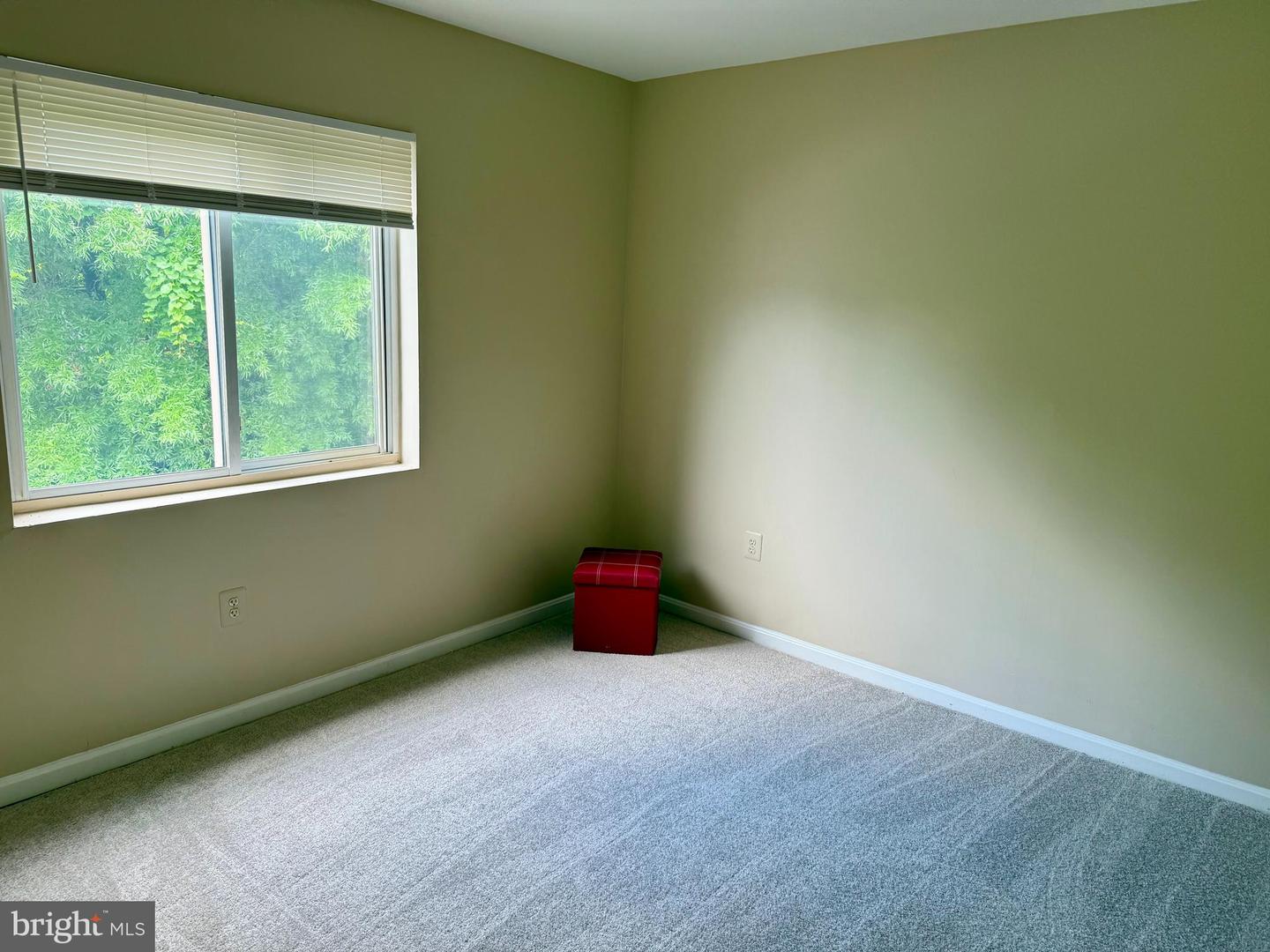 4212 BENNING RD NE #6, WASHINGTON, District Of Columbia 20019, 2 Bedrooms Bedrooms, ,1 BathroomBathrooms,Residential,For sale,4212 BENNING RD NE #6,DCDC2203142 MLS # DCDC2203142