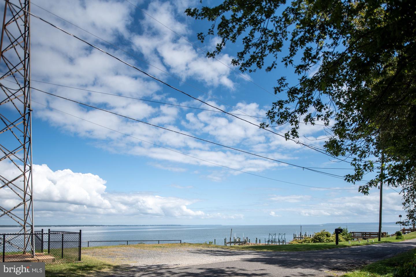 16 9TH ST, COLONIAL BEACH, Virginia 22443, 2 Bedrooms Bedrooms, ,1 BathroomBathrooms,Residential,For sale,16 9TH ST,VAWE2009006 MLS # VAWE2009006