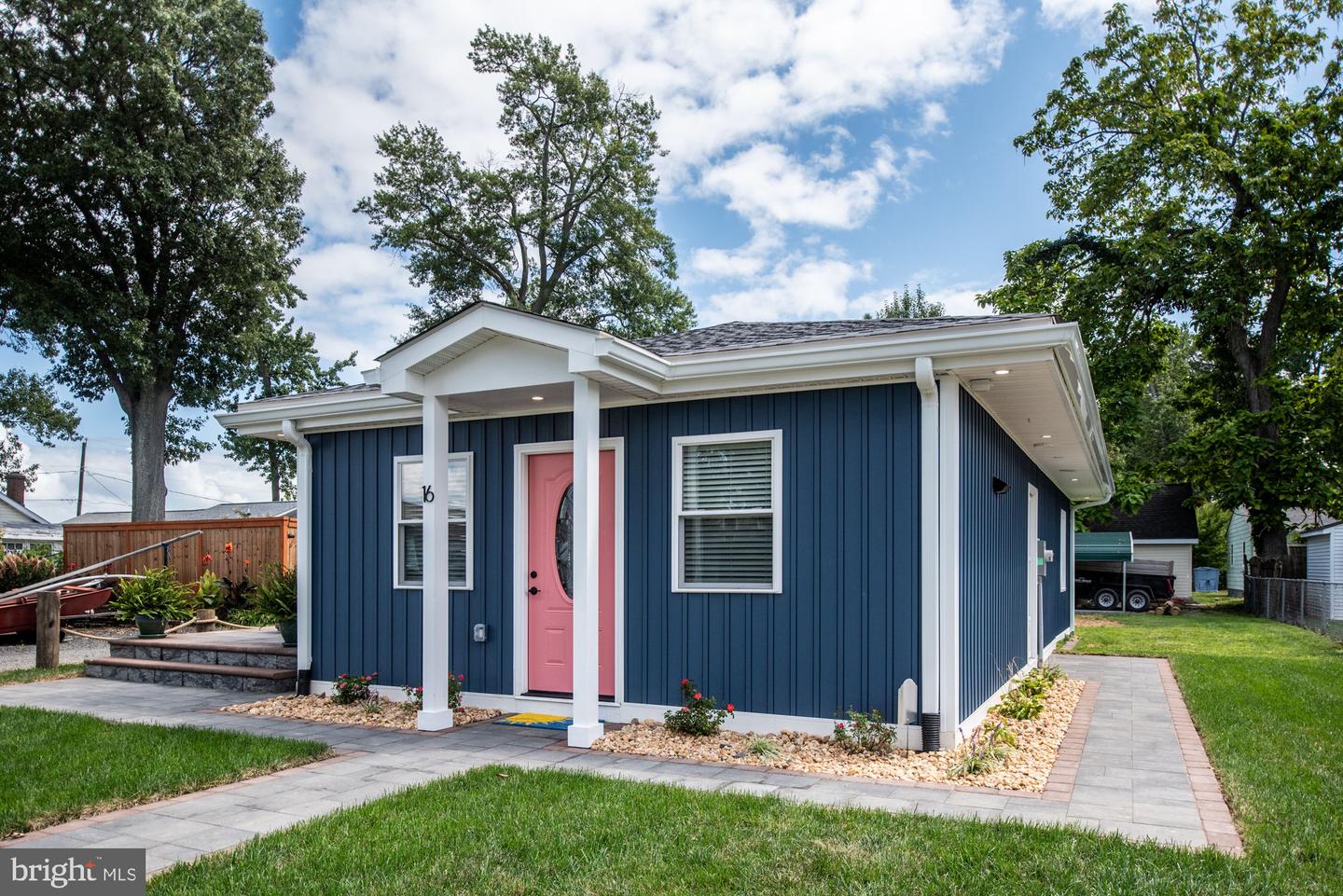 16 9TH ST, COLONIAL BEACH, Virginia 22443, 2 Bedrooms Bedrooms, ,1 BathroomBathrooms,Residential,For sale,16 9TH ST,VAWE2009006 MLS # VAWE2009006