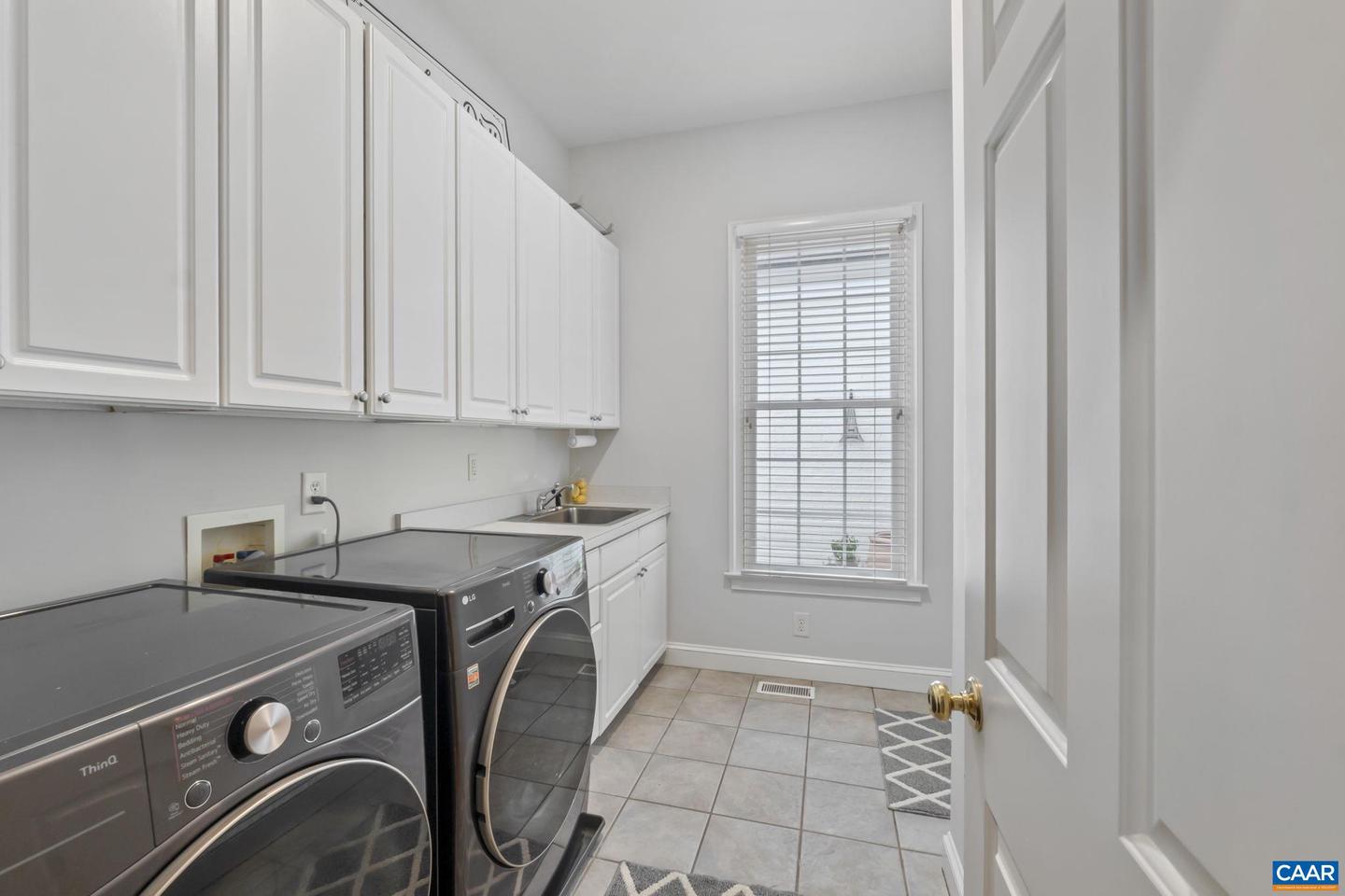 2402 PENDOWER LN, KESWICK, Virginia 22947, 5 Bedrooms Bedrooms, ,5 BathroomsBathrooms,Residential,For sale,2402 PENDOWER LN,665095 MLS # 665095