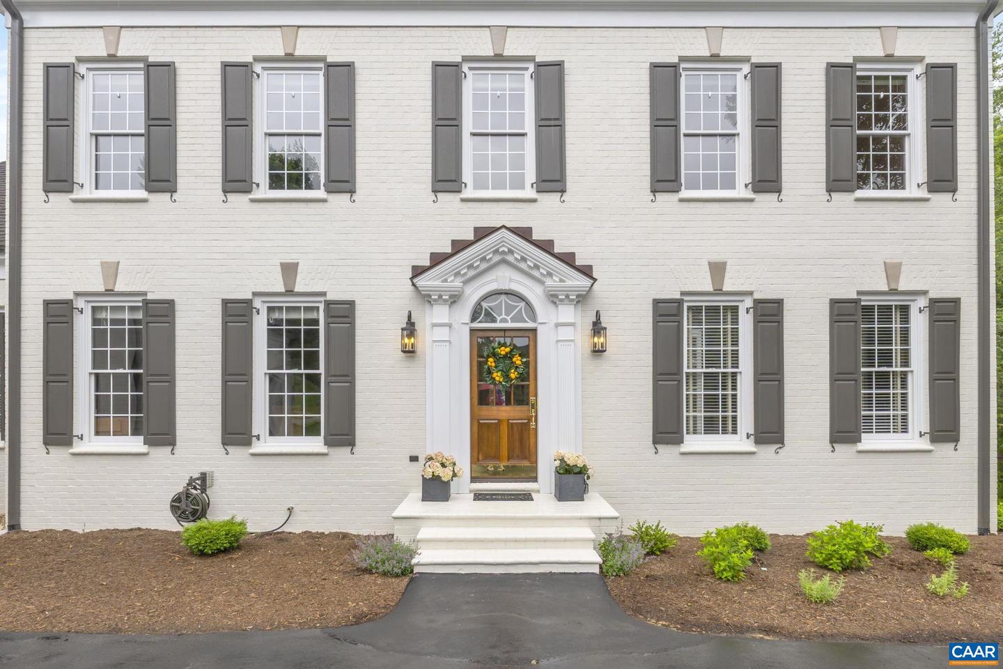 2402 PENDOWER LN, KESWICK, Virginia 22947, 5 Bedrooms Bedrooms, ,5 BathroomsBathrooms,Residential,For sale,2402 PENDOWER LN,665095 MLS # 665095