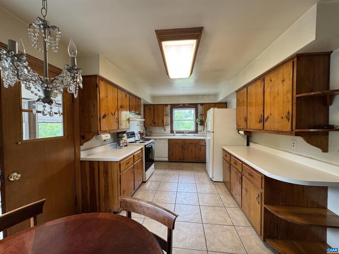 1820 SPRINGHILL RD, STAUNTON, Virginia 24401, 4 Bedrooms Bedrooms, ,3 BathroomsBathrooms,Residential,For sale,1820 SPRINGHILL RD,665103 MLS # 665103