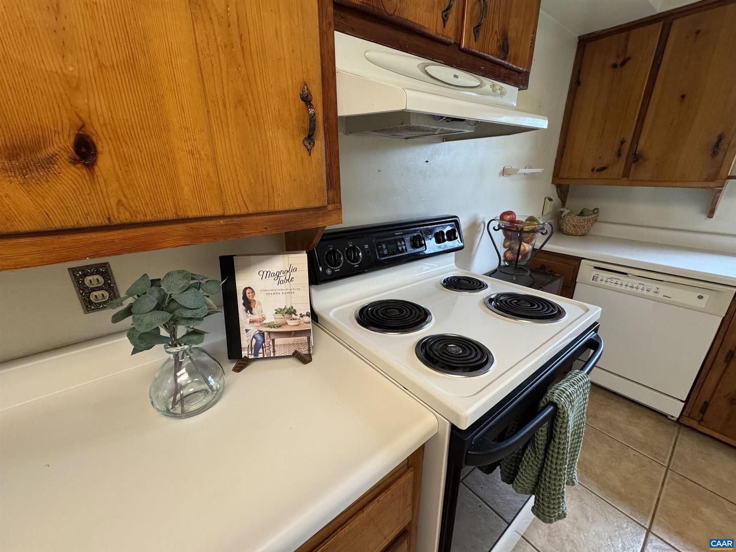 1820 SPRINGHILL RD, STAUNTON, Virginia 24401, 4 Bedrooms Bedrooms, ,3 BathroomsBathrooms,Residential,For sale,1820 SPRINGHILL RD,665103 MLS # 665103