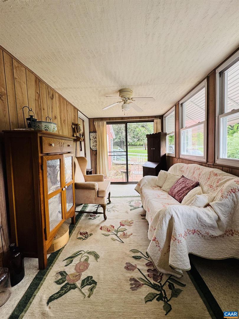 1820 SPRINGHILL RD, STAUNTON, Virginia 24401, 4 Bedrooms Bedrooms, ,3 BathroomsBathrooms,Residential,For sale,1820 SPRINGHILL RD,665103 MLS # 665103