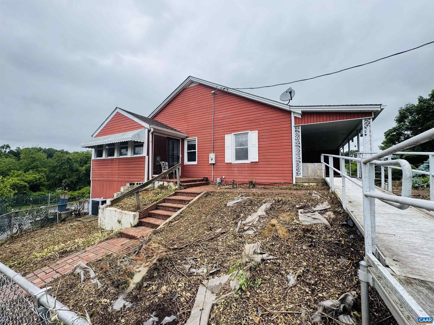 1820 SPRINGHILL RD, STAUNTON, Virginia 24401, 4 Bedrooms Bedrooms, ,3 BathroomsBathrooms,Residential,For sale,1820 SPRINGHILL RD,665103 MLS # 665103