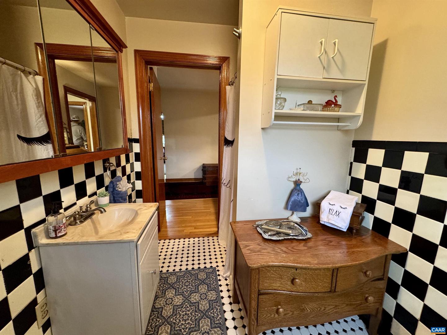 1820 SPRINGHILL RD, STAUNTON, Virginia 24401, 4 Bedrooms Bedrooms, ,3 BathroomsBathrooms,Residential,For sale,1820 SPRINGHILL RD,665103 MLS # 665103