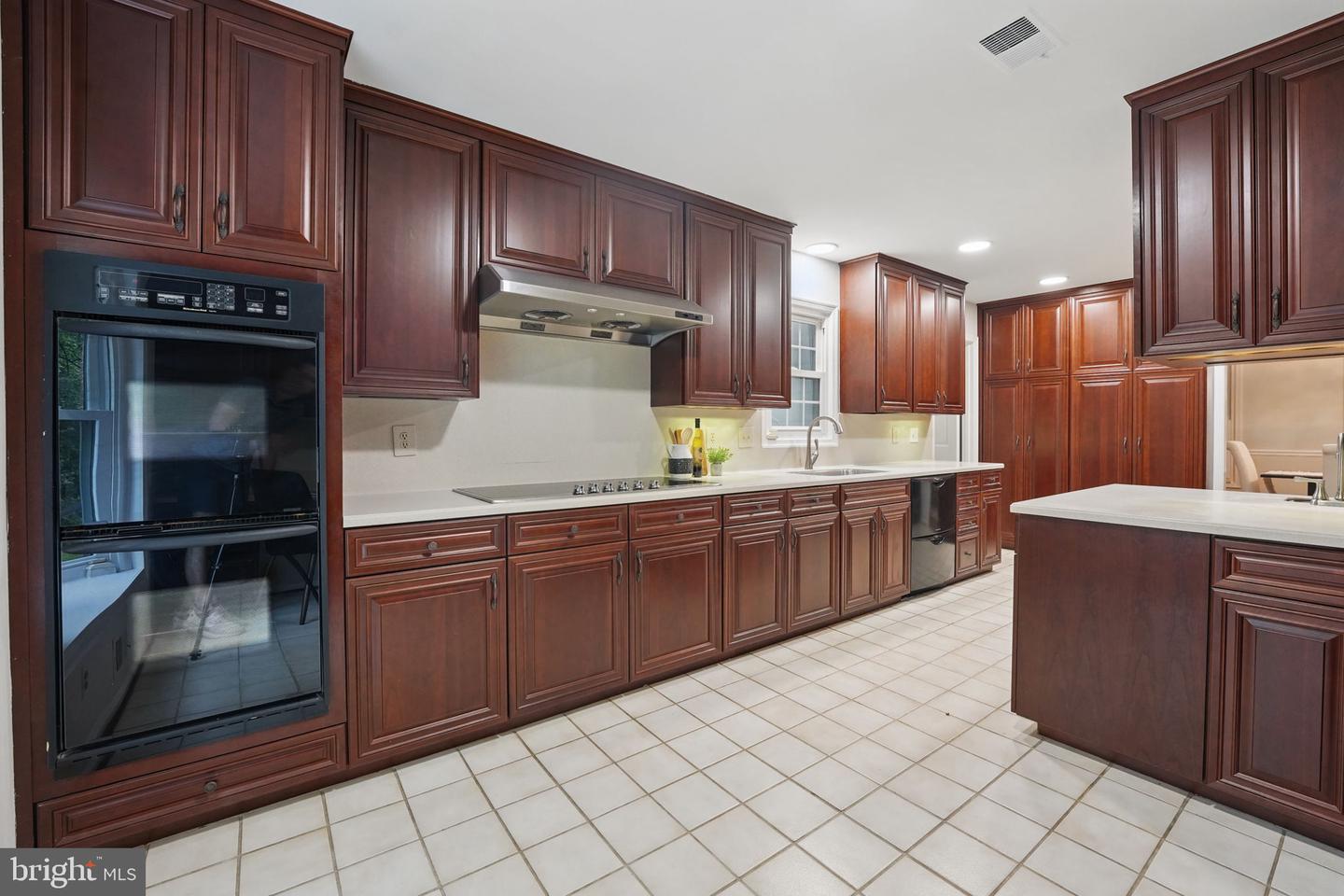 2624 BLACK FIR CT, RESTON, Virginia 20191, 4 Bedrooms Bedrooms, ,4 BathroomsBathrooms,Residential,For sale,2624 BLACK FIR CT,VAFX2244140 MLS # VAFX2244140