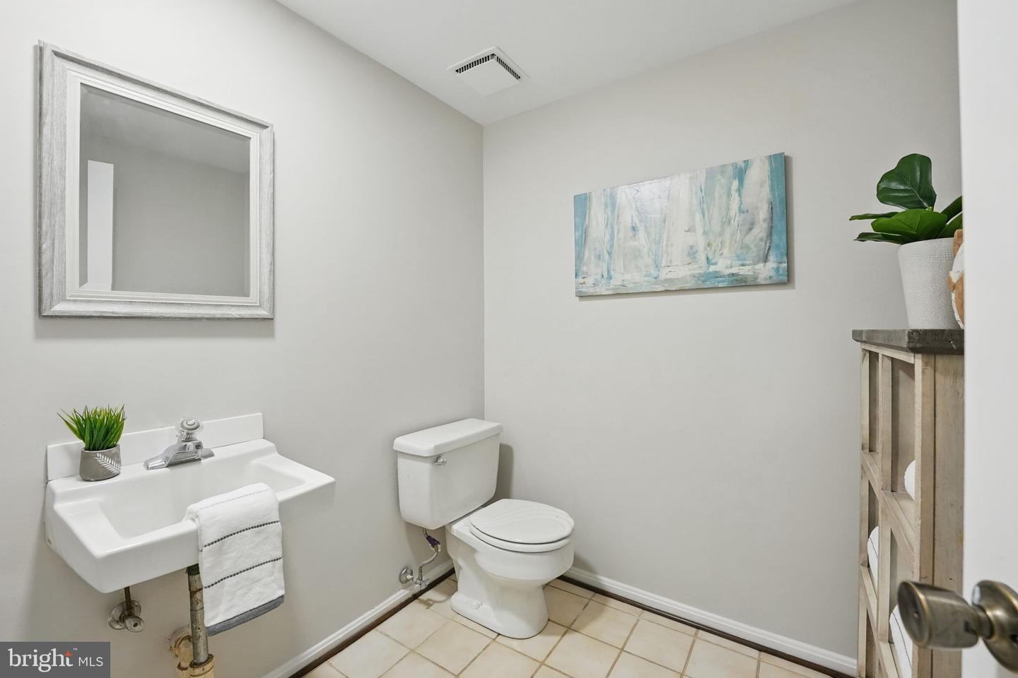 2624 BLACK FIR CT, RESTON, Virginia 20191, 4 Bedrooms Bedrooms, ,4 BathroomsBathrooms,Residential,For sale,2624 BLACK FIR CT,VAFX2244140 MLS # VAFX2244140