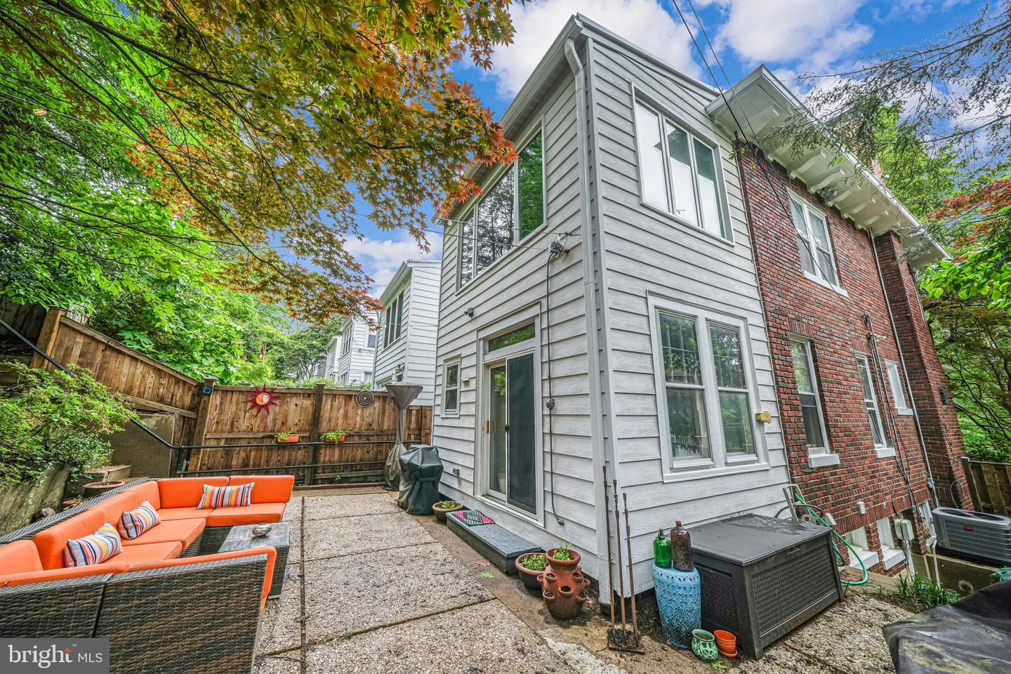 3100 RODMAN ST NW, WASHINGTON, District Of Columbia 20008, 3 Bedrooms Bedrooms, ,3 BathroomsBathrooms,Residential,For sale,3100 RODMAN ST NW,DCDC2203168 MLS # DCDC2203168