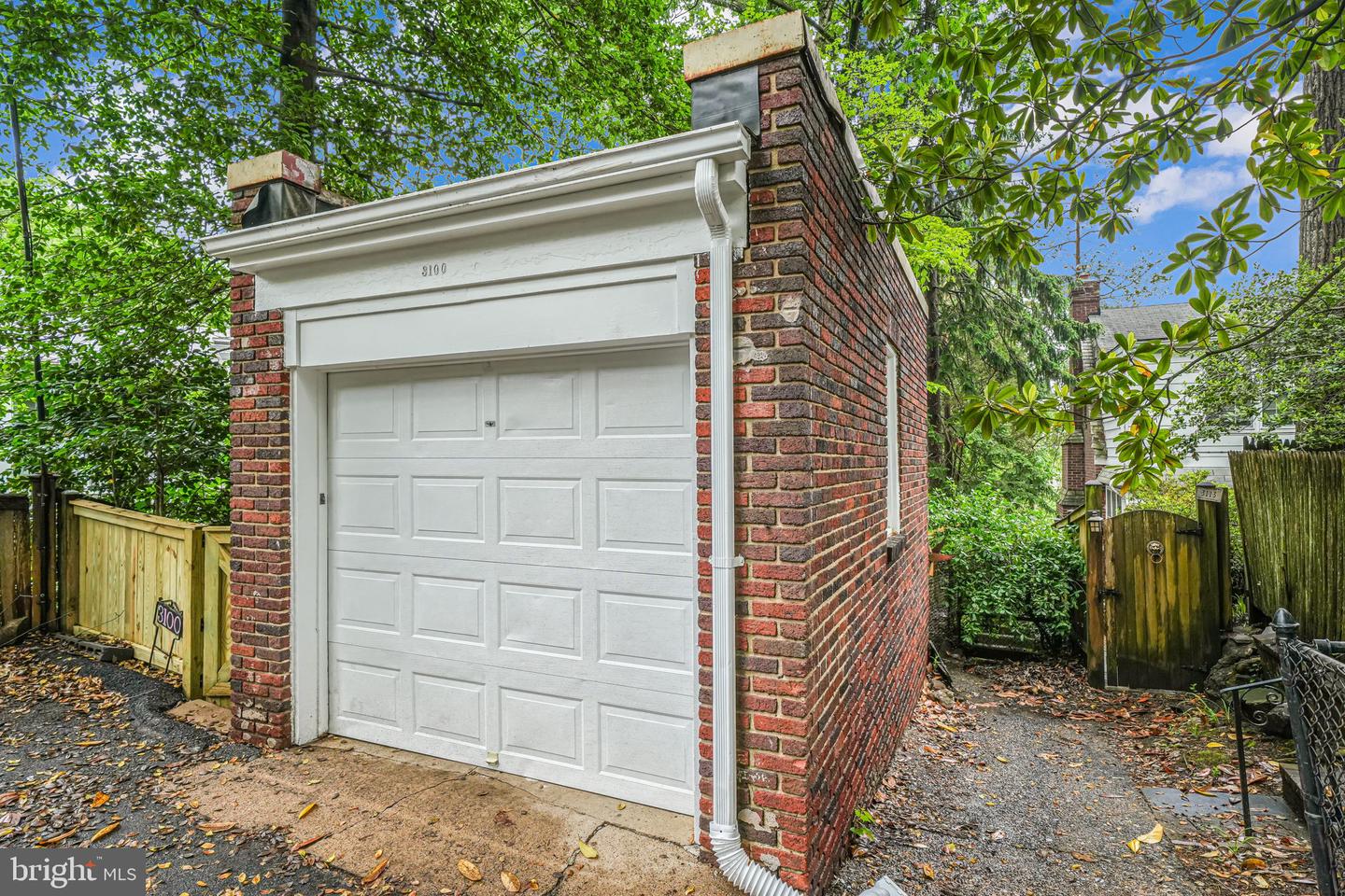 3100 RODMAN ST NW, WASHINGTON, District Of Columbia 20008, 3 Bedrooms Bedrooms, ,3 BathroomsBathrooms,Residential,For sale,3100 RODMAN ST NW,DCDC2203168 MLS # DCDC2203168