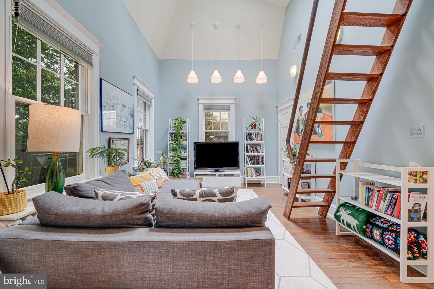 3100 RODMAN ST NW, WASHINGTON, District Of Columbia 20008, 3 Bedrooms Bedrooms, ,3 BathroomsBathrooms,Residential,For sale,3100 RODMAN ST NW,DCDC2203168 MLS # DCDC2203168
