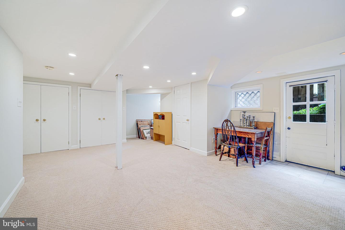3100 RODMAN ST NW, WASHINGTON, District Of Columbia 20008, 3 Bedrooms Bedrooms, ,3 BathroomsBathrooms,Residential,For sale,3100 RODMAN ST NW,DCDC2203168 MLS # DCDC2203168