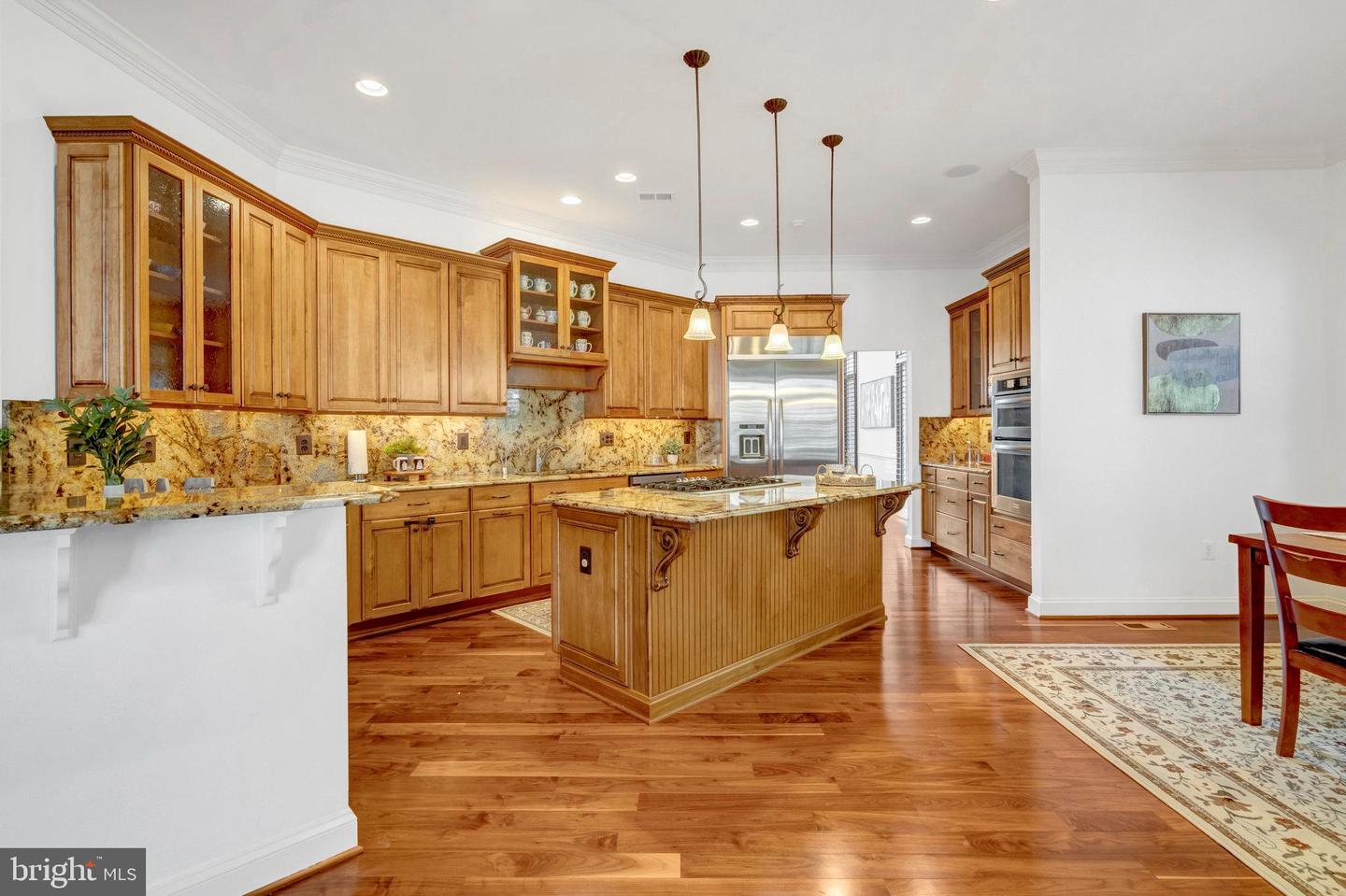 13796 NECKLACE CT, CHANTILLY, Virginia 20151, 6 Bedrooms Bedrooms, ,6 BathroomsBathrooms,Residential,For sale,13796 NECKLACE CT,VAFX2244154 MLS # VAFX2244154
