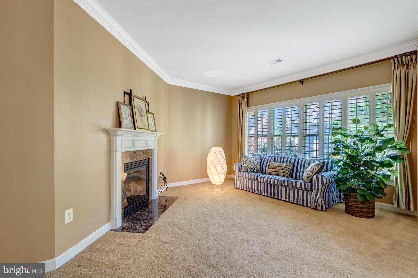13796 NECKLACE CT, CHANTILLY, Virginia 20151, 6 Bedrooms Bedrooms, ,6 BathroomsBathrooms,Residential,For sale,13796 NECKLACE CT,VAFX2244154 MLS # VAFX2244154