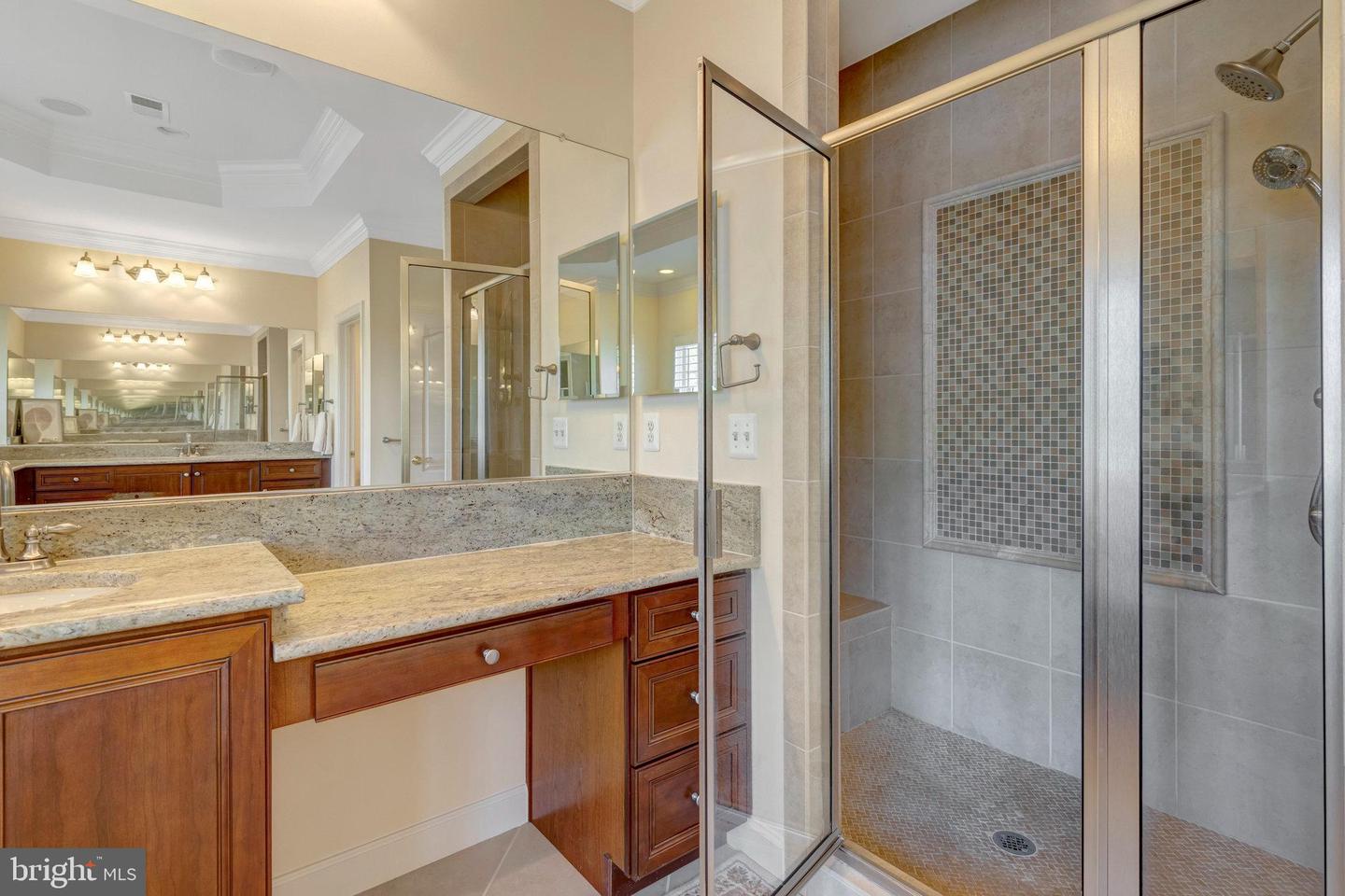 13796 NECKLACE CT, CHANTILLY, Virginia 20151, 6 Bedrooms Bedrooms, ,6 BathroomsBathrooms,Residential,For sale,13796 NECKLACE CT,VAFX2244154 MLS # VAFX2244154