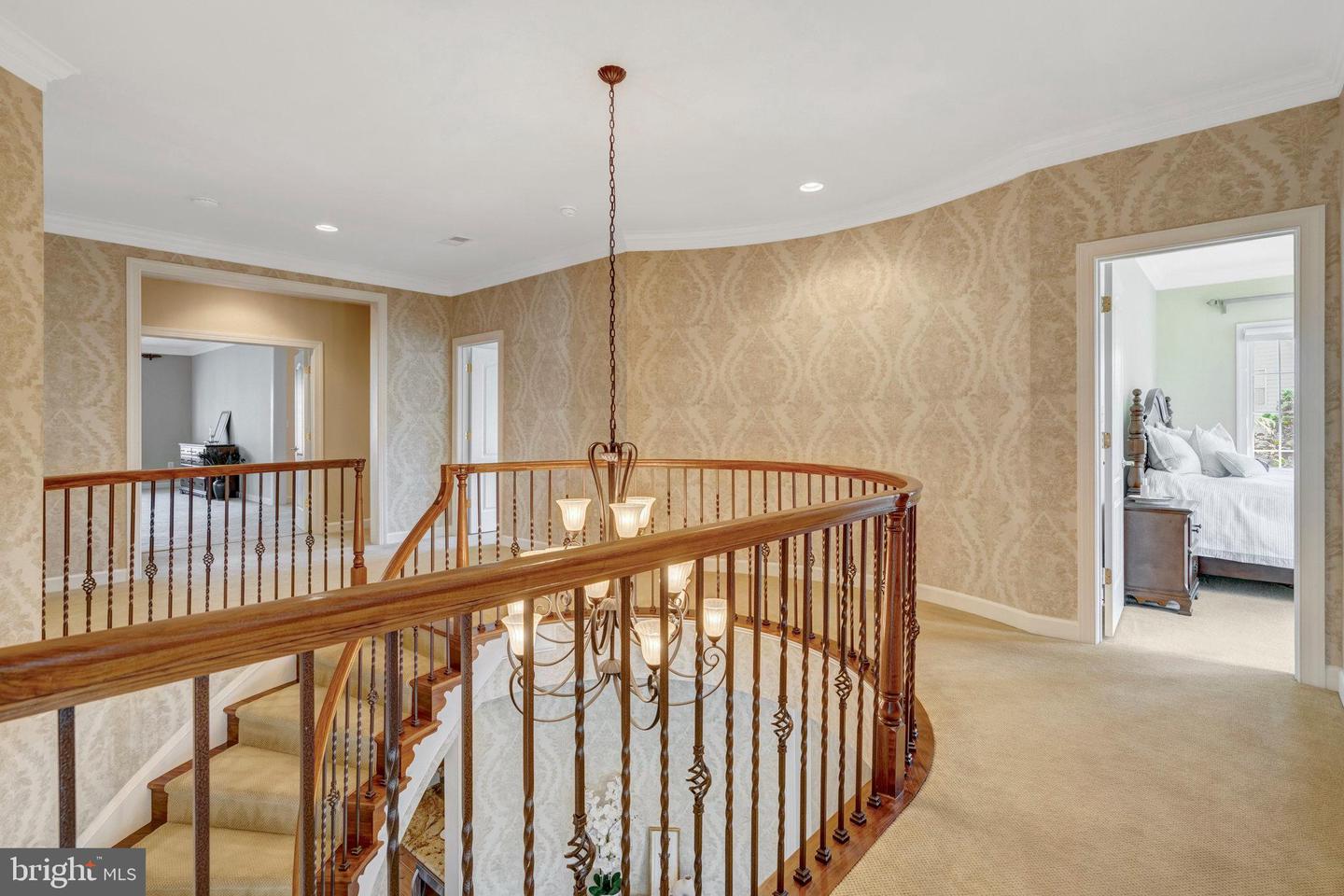 13796 NECKLACE CT, CHANTILLY, Virginia 20151, 6 Bedrooms Bedrooms, ,6 BathroomsBathrooms,Residential,For sale,13796 NECKLACE CT,VAFX2244154 MLS # VAFX2244154