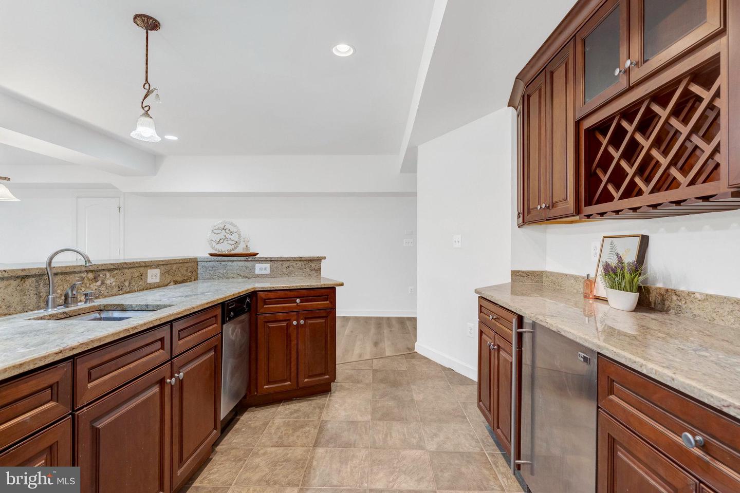 13796 NECKLACE CT, CHANTILLY, Virginia 20151, 6 Bedrooms Bedrooms, ,6 BathroomsBathrooms,Residential,For sale,13796 NECKLACE CT,VAFX2244154 MLS # VAFX2244154
