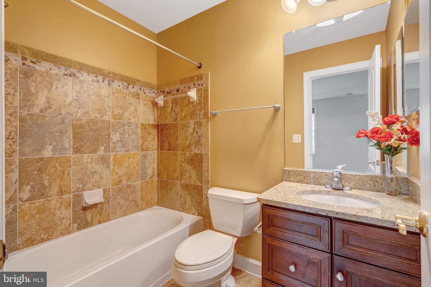 13796 NECKLACE CT, CHANTILLY, Virginia 20151, 6 Bedrooms Bedrooms, ,6 BathroomsBathrooms,Residential,For sale,13796 NECKLACE CT,VAFX2244154 MLS # VAFX2244154