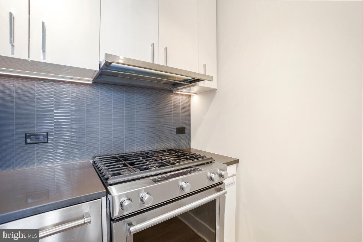88 V ST SW #204, WASHINGTON, District Of Columbia 20024, 1 Bedroom Bedrooms, ,1 BathroomBathrooms,Residential,For sale,88 V ST SW #204,DCDC2203134 MLS # DCDC2203134