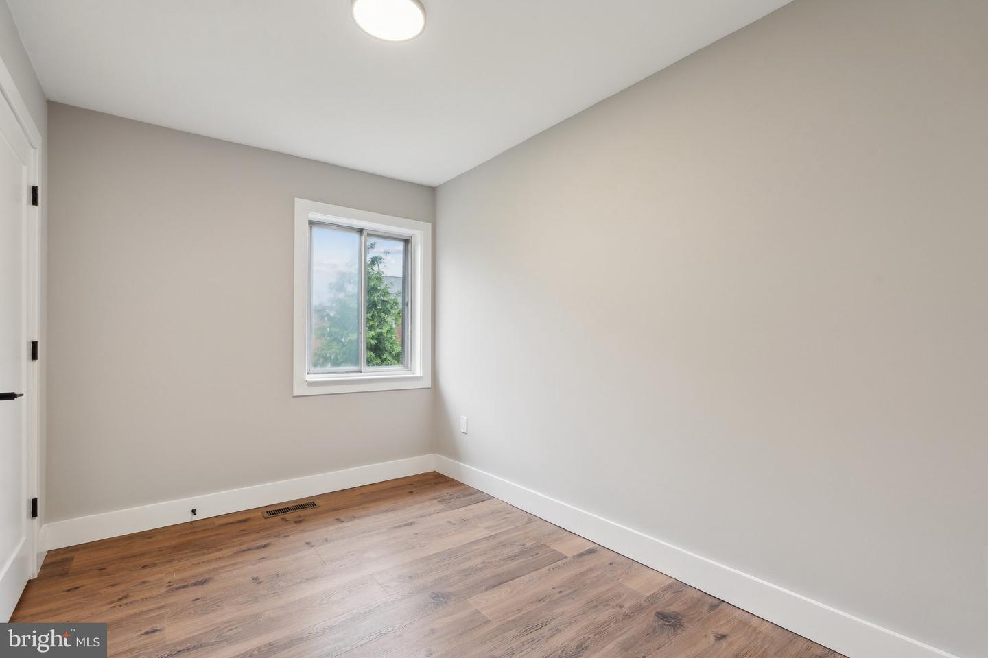 4536 CONWELL DR, ANNANDALE, Virginia 22003, 3 Bedrooms Bedrooms, ,2 BathroomsBathrooms,Residential,For sale,4536 CONWELL DR,VAFX2244162 MLS # VAFX2244162