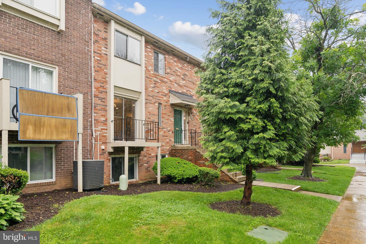 4536 CONWELL DR, ANNANDALE, Virginia 22003, 3 Bedrooms Bedrooms, ,2 BathroomsBathrooms,Residential,For sale,4536 CONWELL DR,VAFX2244162 MLS # VAFX2244162