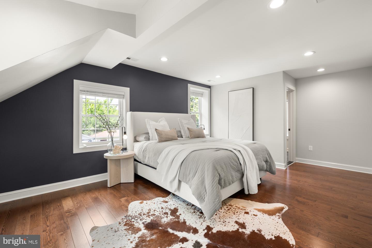 3209 12TH ST S, ARLINGTON, Virginia 22204, 4 Bedrooms Bedrooms, ,4 BathroomsBathrooms,Residential,For sale,3209 12TH ST S,VAAR2058428 MLS # VAAR2058428