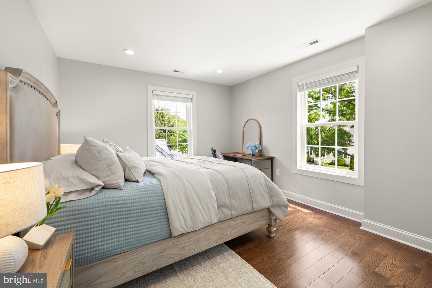 3209 12TH ST S, ARLINGTON, Virginia 22204, 4 Bedrooms Bedrooms, ,4 BathroomsBathrooms,Residential,For sale,3209 12TH ST S,VAAR2058428 MLS # VAAR2058428