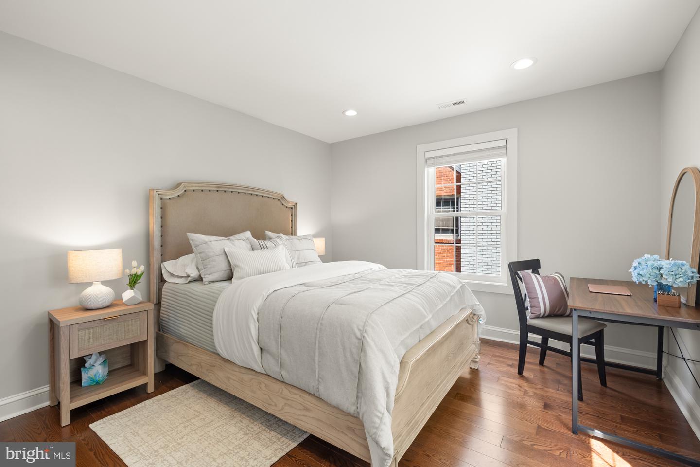 3209 12TH ST S, ARLINGTON, Virginia 22204, 4 Bedrooms Bedrooms, ,4 BathroomsBathrooms,Residential,For sale,3209 12TH ST S,VAAR2058428 MLS # VAAR2058428