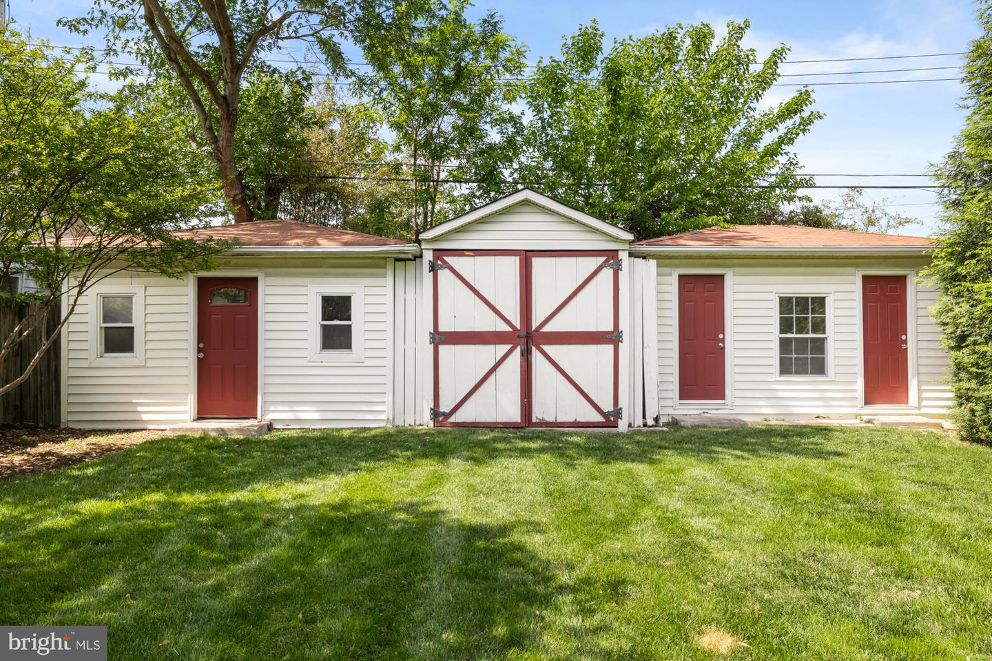 3209 12TH ST S, ARLINGTON, Virginia 22204, 4 Bedrooms Bedrooms, ,4 BathroomsBathrooms,Residential,For sale,3209 12TH ST S,VAAR2058428 MLS # VAAR2058428