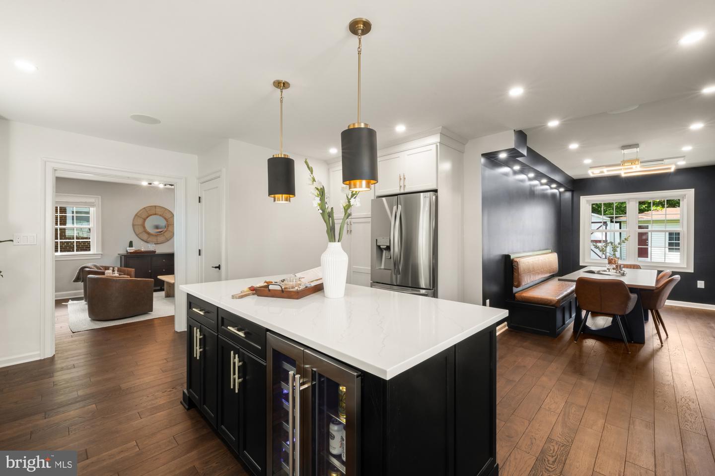 3209 12TH ST S, ARLINGTON, Virginia 22204, 4 Bedrooms Bedrooms, ,4 BathroomsBathrooms,Residential,For sale,3209 12TH ST S,VAAR2058428 MLS # VAAR2058428