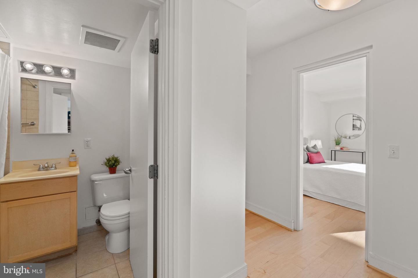 800 4TH ST SW #N216, WASHINGTON, District Of Columbia 20024, ,1 BathroomBathrooms,Residential,For sale,800 4TH ST SW #N216,DCDC2203208 MLS # DCDC2203208