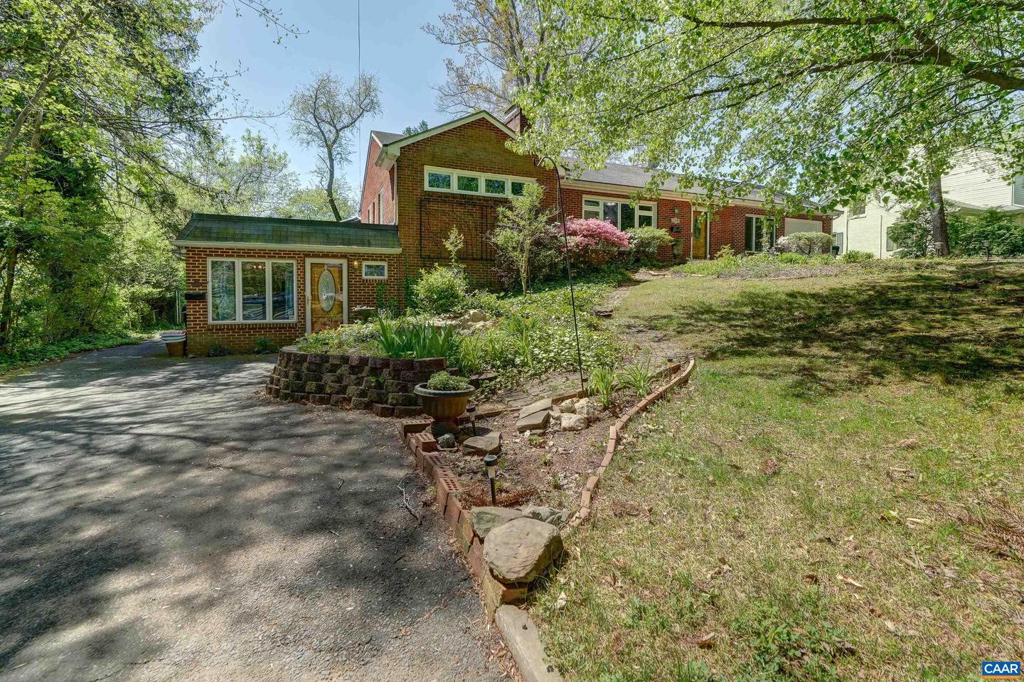 1514 WESTWOOD RD, CHARLOTTESVILLE, Virginia 22903, 4 Bedrooms Bedrooms, ,3 BathroomsBathrooms,Residential,For sale,1514 WESTWOOD RD,665118 MLS # 665118