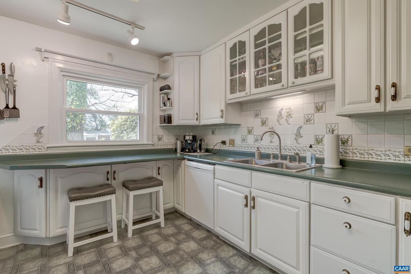1514 WESTWOOD RD, CHARLOTTESVILLE, Virginia 22903, 4 Bedrooms Bedrooms, ,3 BathroomsBathrooms,Residential,For sale,1514 WESTWOOD RD,665118 MLS # 665118