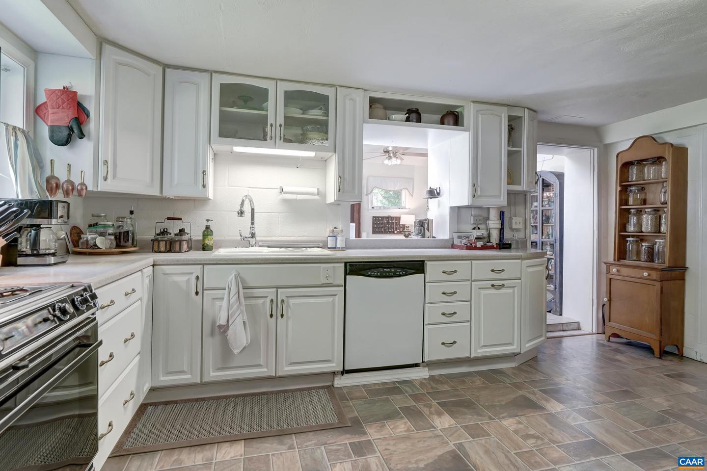 1514 WESTWOOD RD, CHARLOTTESVILLE, Virginia 22903, 4 Bedrooms Bedrooms, ,3 BathroomsBathrooms,Residential,For sale,1514 WESTWOOD RD,665118 MLS # 665118