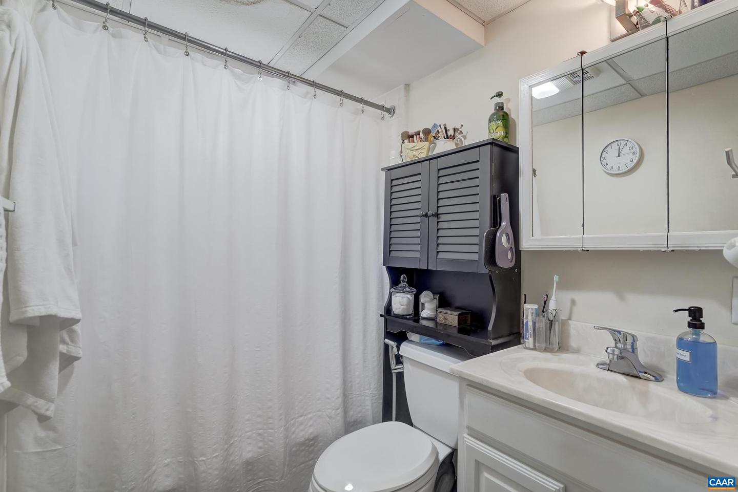 1514 WESTWOOD RD, CHARLOTTESVILLE, Virginia 22903, 4 Bedrooms Bedrooms, ,3 BathroomsBathrooms,Residential,For sale,1514 WESTWOOD RD,665118 MLS # 665118