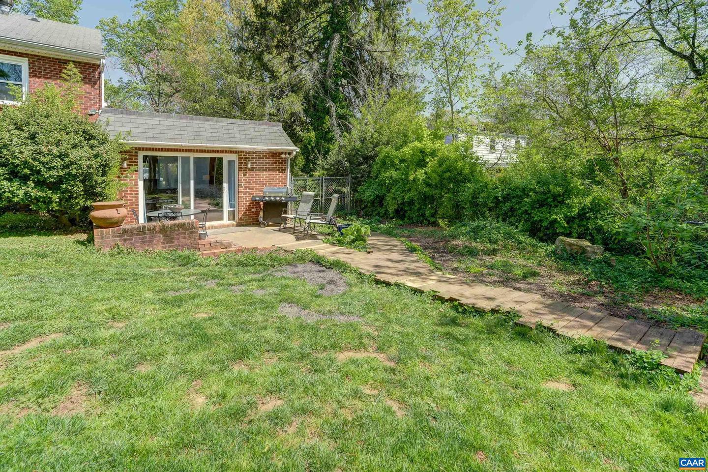1514 WESTWOOD RD, CHARLOTTESVILLE, Virginia 22903, 4 Bedrooms Bedrooms, ,3 BathroomsBathrooms,Residential,For sale,1514 WESTWOOD RD,665118 MLS # 665118