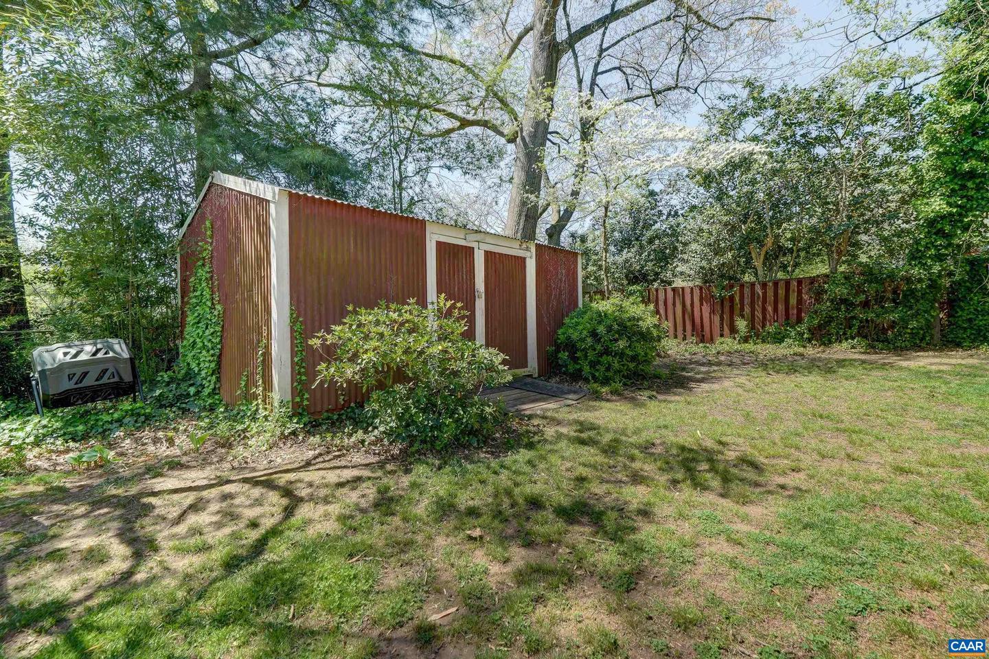 1514 WESTWOOD RD, CHARLOTTESVILLE, Virginia 22903, 4 Bedrooms Bedrooms, ,3 BathroomsBathrooms,Residential,For sale,1514 WESTWOOD RD,665118 MLS # 665118