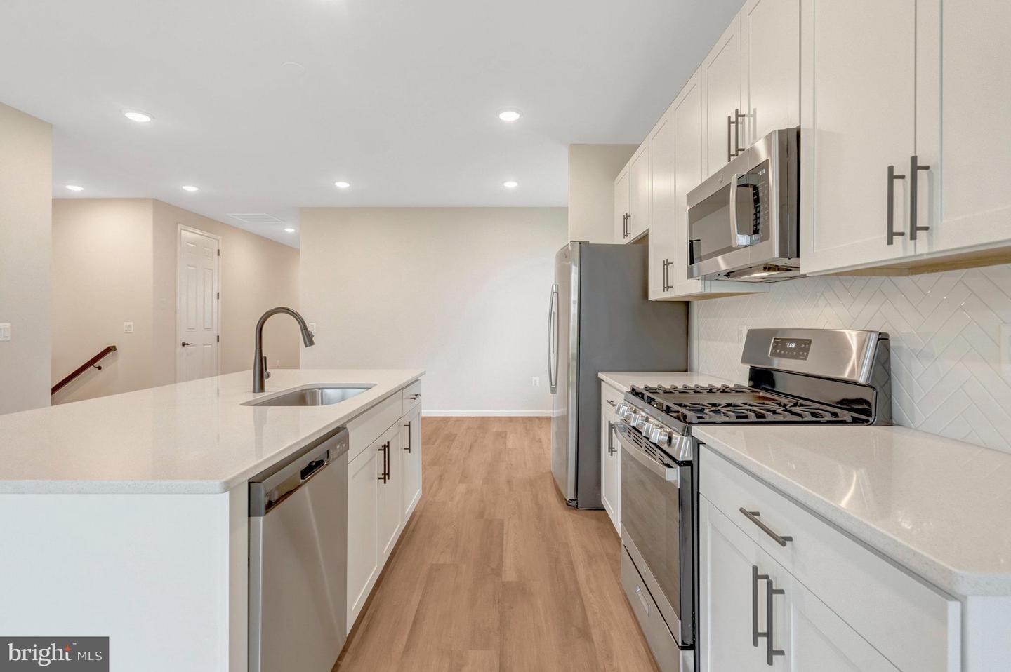 104 MIDSUMMER LN, MIDDLETOWN, Virginia 22645, 3 Bedrooms Bedrooms, ,2 BathroomsBathrooms,Residential,For sale,104 MIDSUMMER LN,VAFV2034546 MLS # VAFV2034546