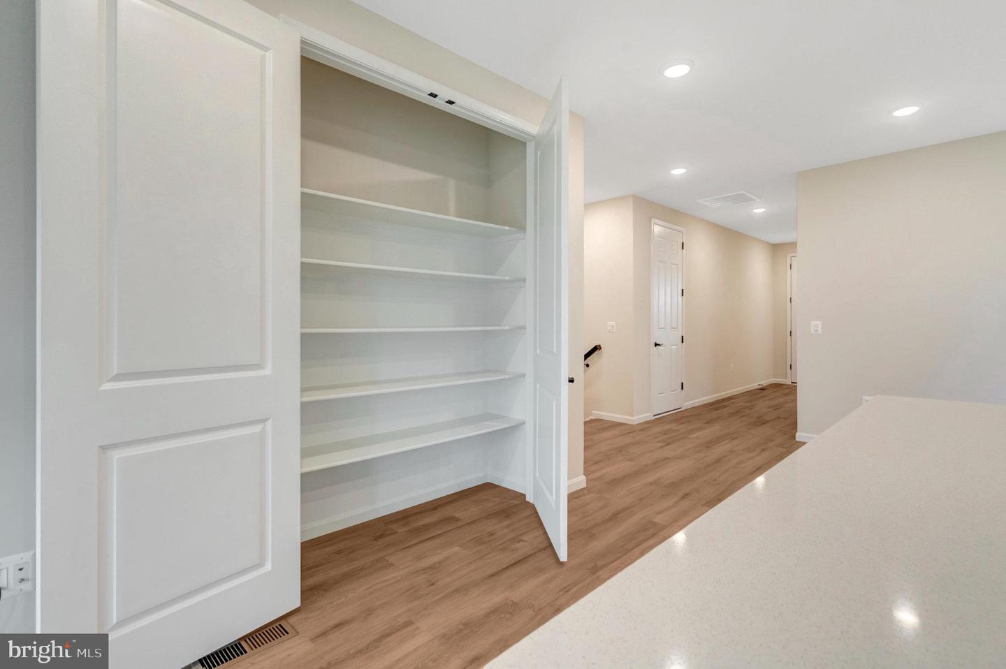 104 MIDSUMMER LN, MIDDLETOWN, Virginia 22645, 3 Bedrooms Bedrooms, ,2 BathroomsBathrooms,Residential,For sale,104 MIDSUMMER LN,VAFV2034546 MLS # VAFV2034546