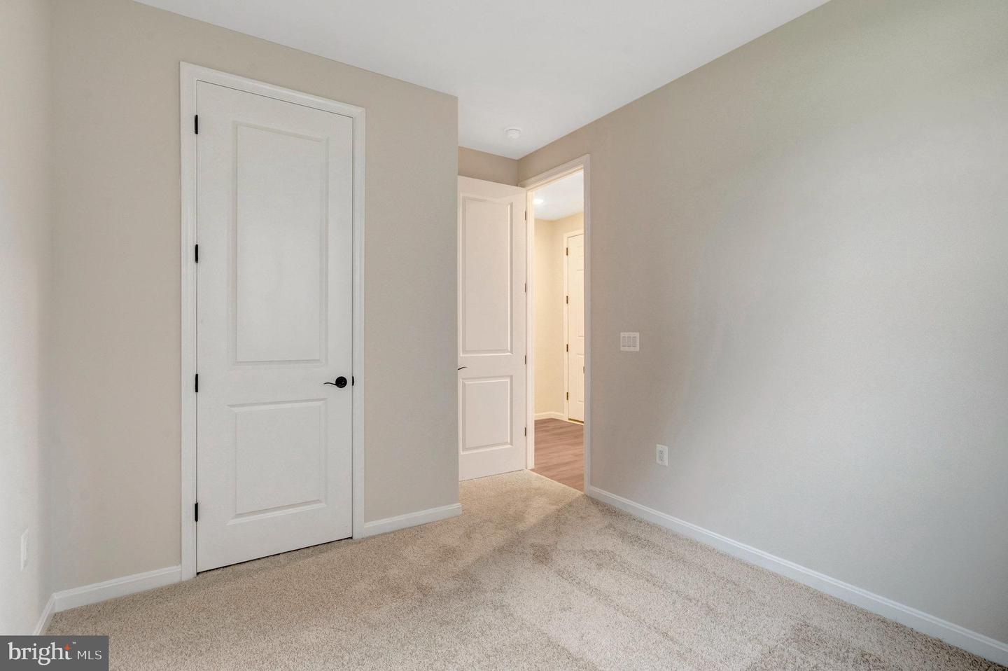 104 MIDSUMMER LN, MIDDLETOWN, Virginia 22645, 3 Bedrooms Bedrooms, ,2 BathroomsBathrooms,Residential,For sale,104 MIDSUMMER LN,VAFV2034546 MLS # VAFV2034546