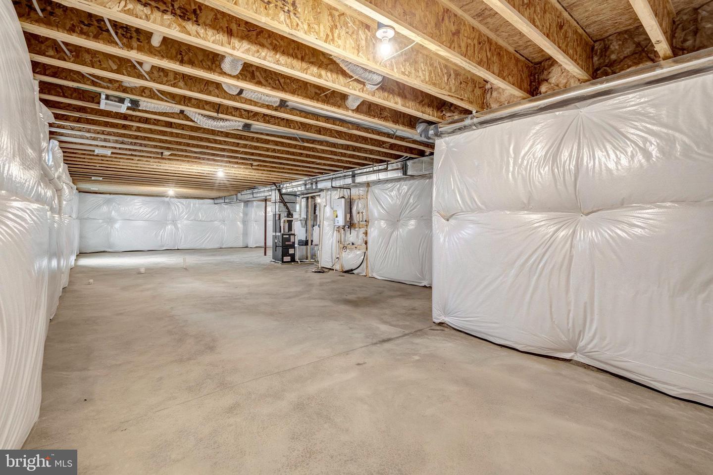 104 MIDSUMMER LN, MIDDLETOWN, Virginia 22645, 3 Bedrooms Bedrooms, ,2 BathroomsBathrooms,Residential,For sale,104 MIDSUMMER LN,VAFV2034546 MLS # VAFV2034546