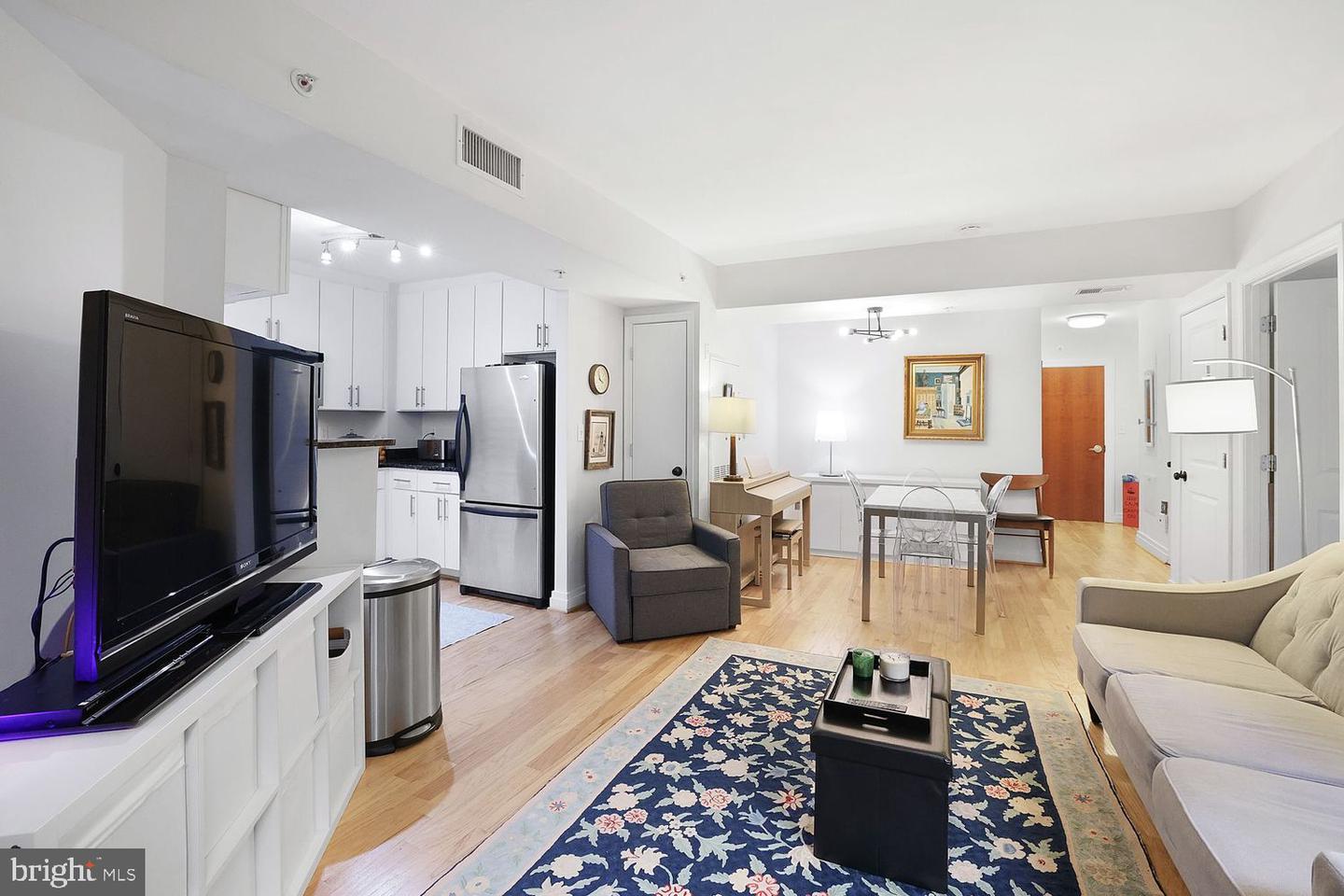 915 E ST NW #403, WASHINGTON, District Of Columbia 20004, 1 Bedroom Bedrooms, ,1 BathroomBathrooms,Residential,For sale,915 E ST NW #403,DCDC2203210 MLS # DCDC2203210