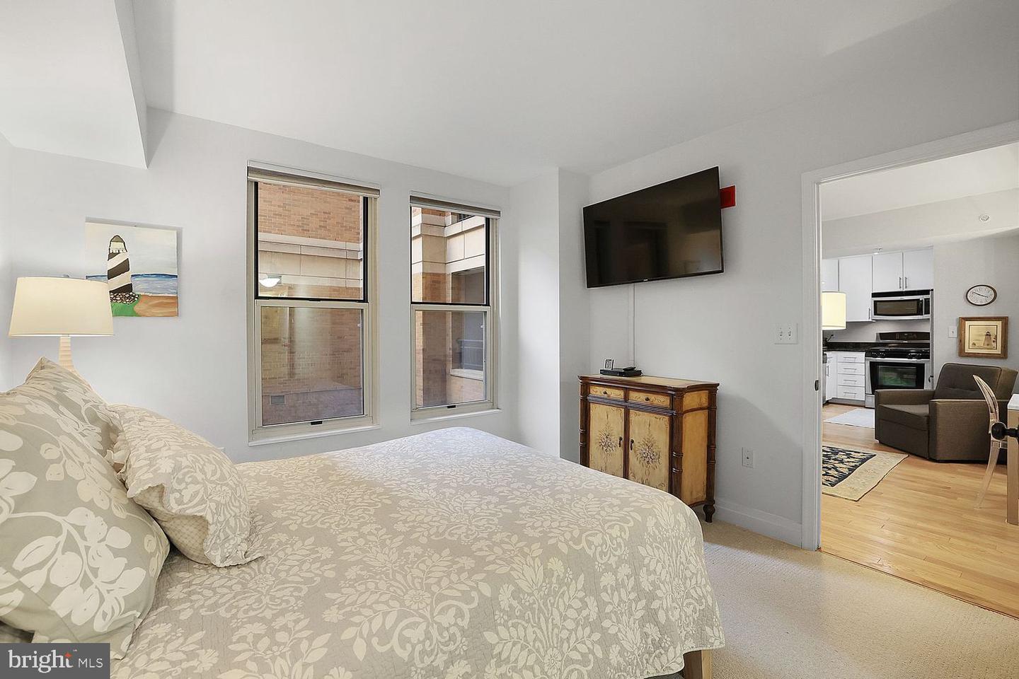 915 E ST NW #403, WASHINGTON, District Of Columbia 20004, 1 Bedroom Bedrooms, ,1 BathroomBathrooms,Residential,For sale,915 E ST NW #403,DCDC2203210 MLS # DCDC2203210
