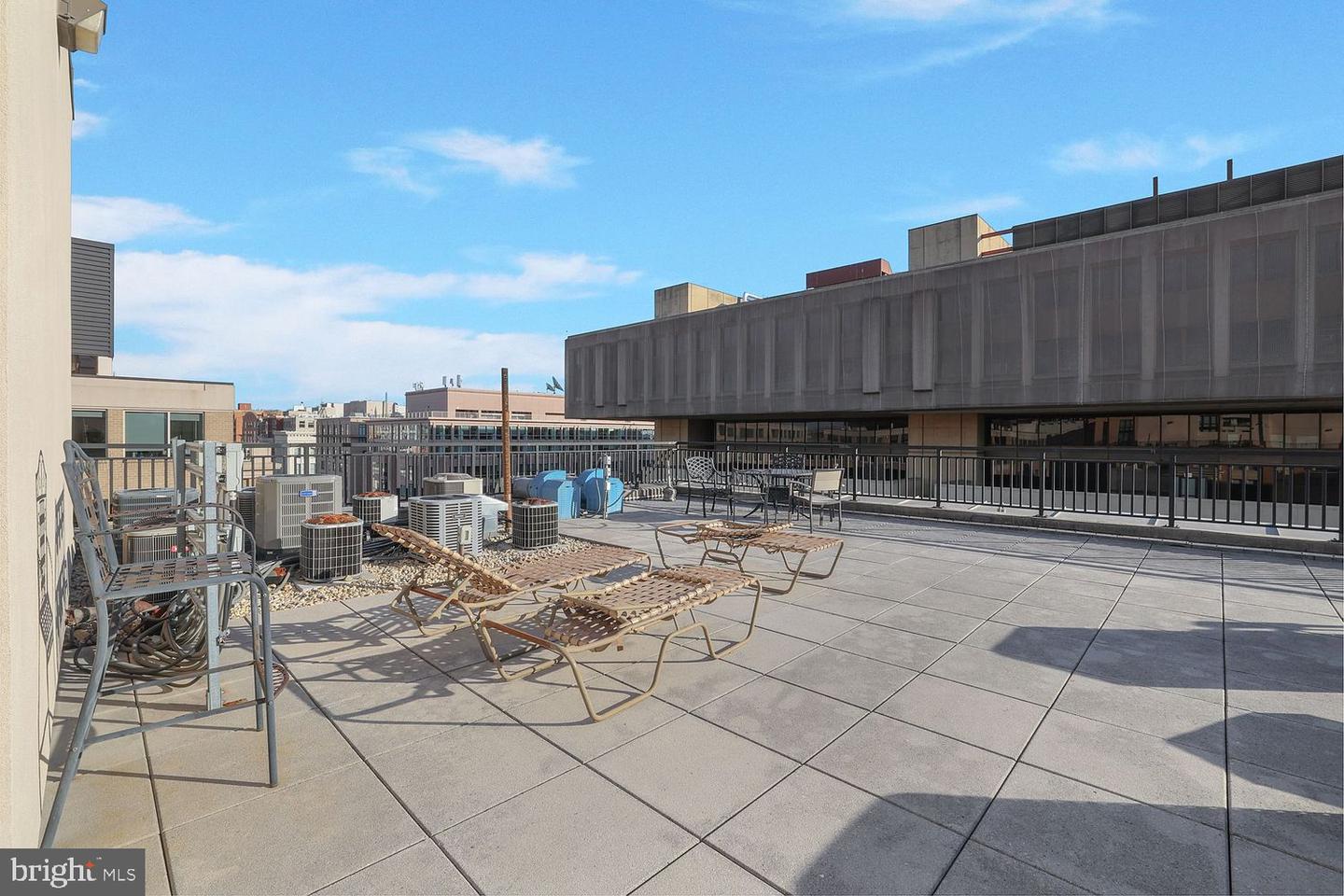 915 E ST NW #403, WASHINGTON, District Of Columbia 20004, 1 Bedroom Bedrooms, ,1 BathroomBathrooms,Residential,For sale,915 E ST NW #403,DCDC2203210 MLS # DCDC2203210